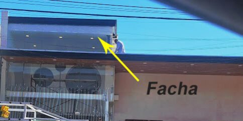 facha-en-edificio-vidrios